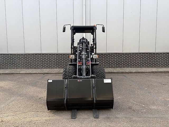 Giant G2500 HD KNIKLADER