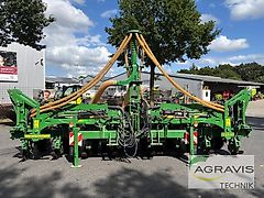 John Deere PLANTER 1725