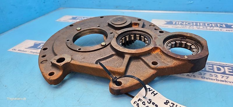 New Holland 8340 (Spare part/Reservedel/Ersatzteil)