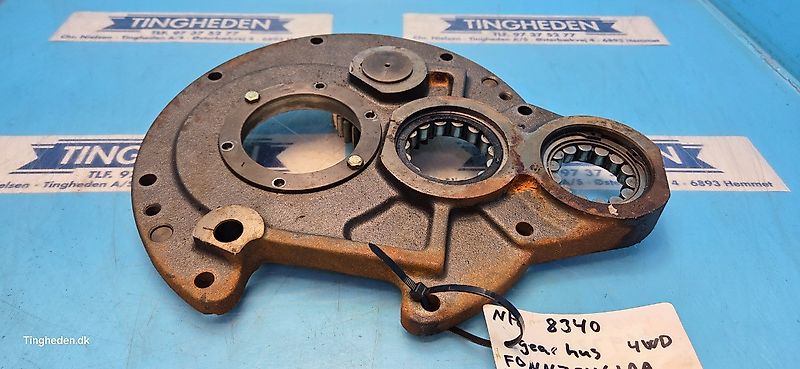 New Holland 8340 (Spare part/Reservedel/Ersatzteil)