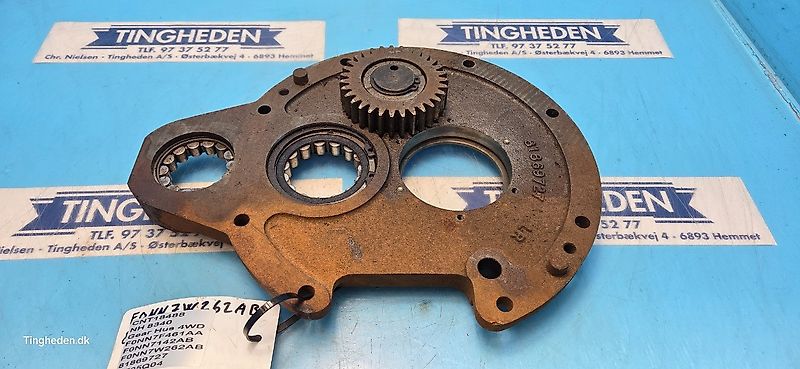 New Holland 8340 (Spare part/Reservedel/Ersatzteil)