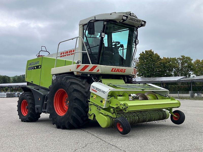 Claas Jaguar 830