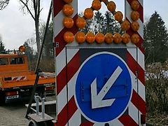 Nissen Absperrtafel Verkehrssicherungsanhänger vz 616 615 u....