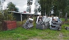 Uusia ja käytettyjä sikalakalusteita