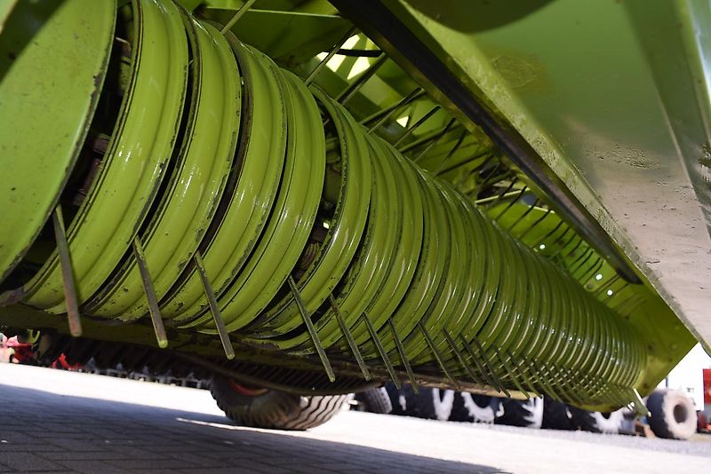 Claas Rollant 254 RC