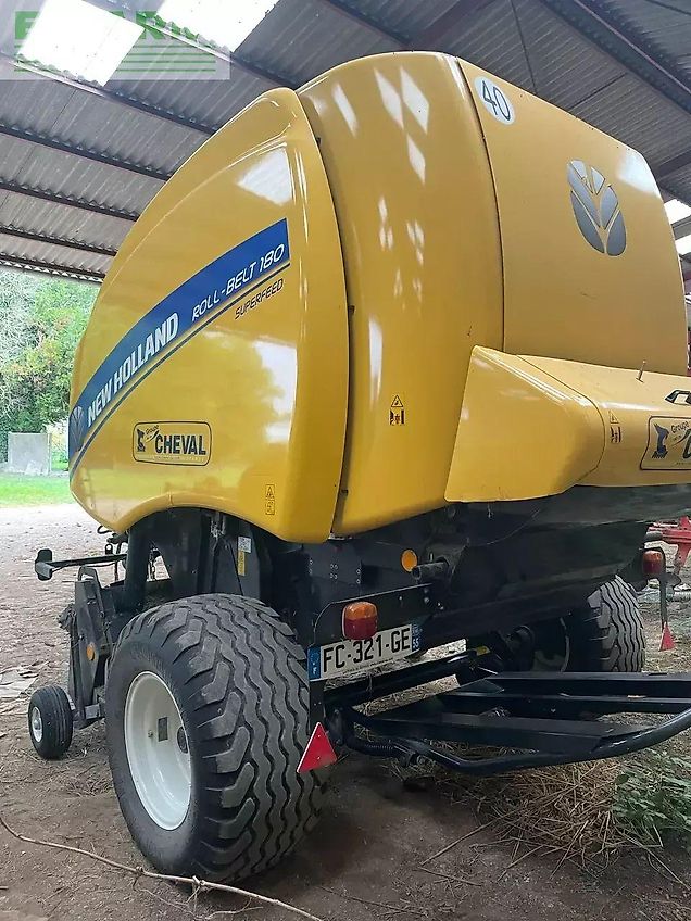 New Holland roll belt 180 super feed