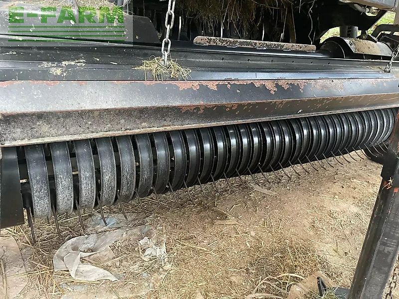 New Holland roll belt 180 super feed