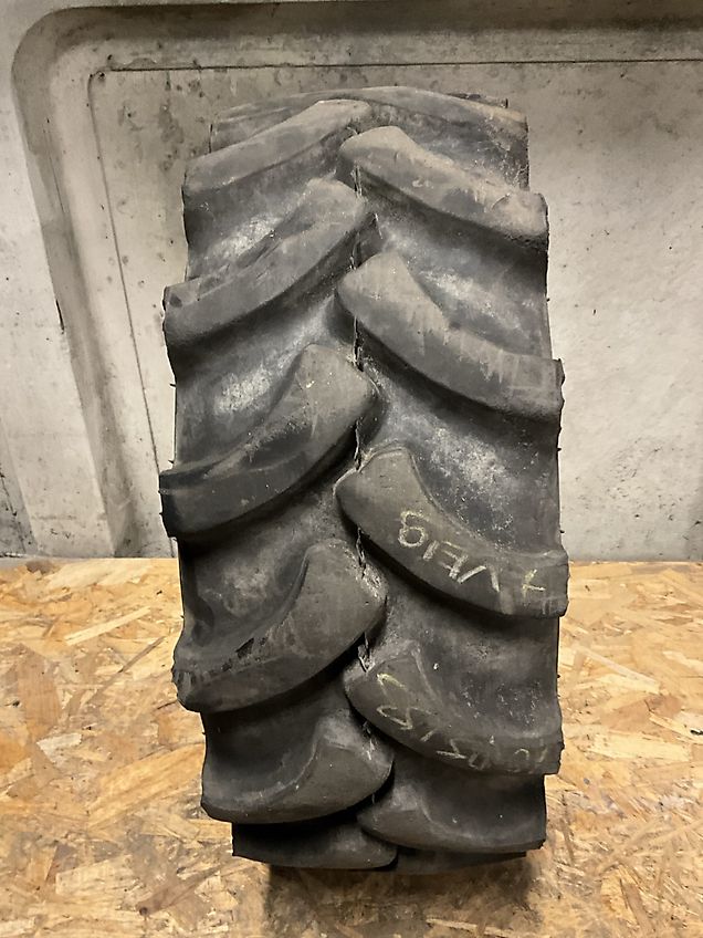 Voltyre BN30 10.0/75-15.3 8PR