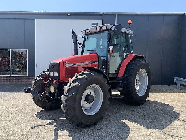 Massey Ferguson 6255 DYNASHIFT