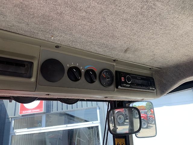 Massey Ferguson 6255 DYNASHIFT