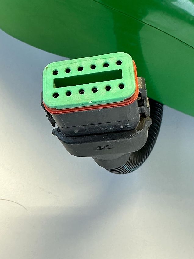 John Deere Starfire GPS &amp; Claas GPS System RTK