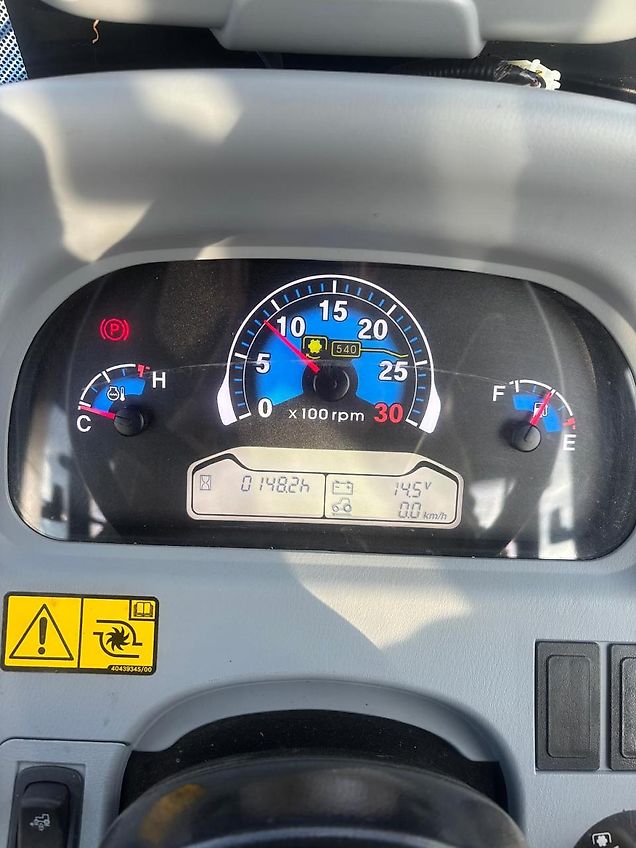 New Holland Boomer 50