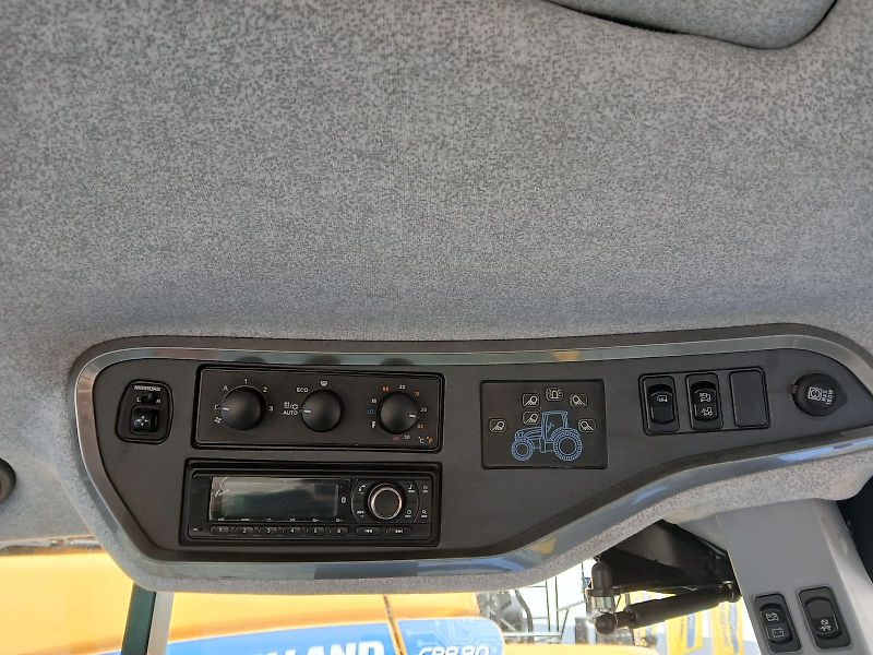 New Holland T5.110 Auto Command (Stage V)
