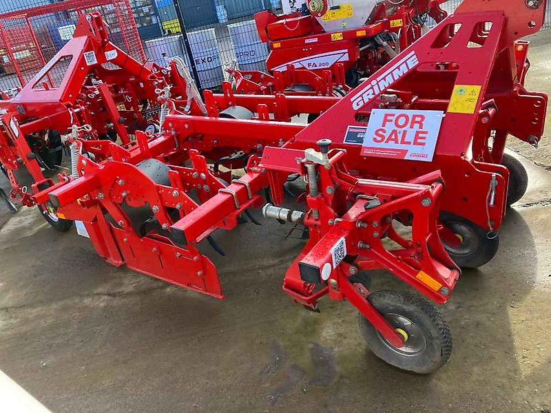 Grimme GH2, Weeder, Row Re-Former