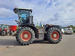 Claas Xerion 3300 Trac VC