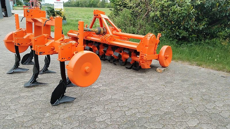 Howard HB 540 T Bodefräse 240cm Arbeitsbreite Howard Fräse mit 54 Winkelmesser 100%Optional mit Howard Vorbaugrubber Keine Maschio Kuhn Krone Celli Bodenfräse