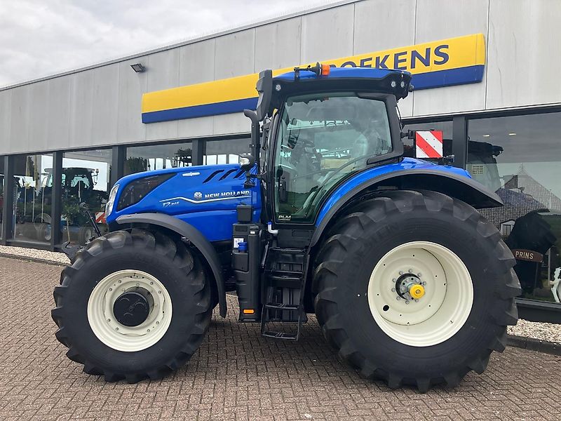 New Holland T7.245 AC new gen