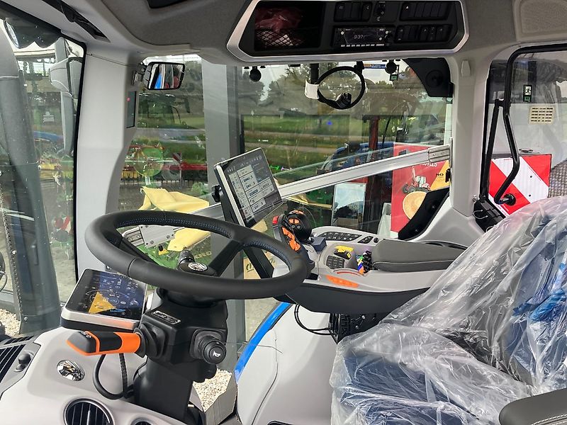 New Holland T7.245 AC new gen