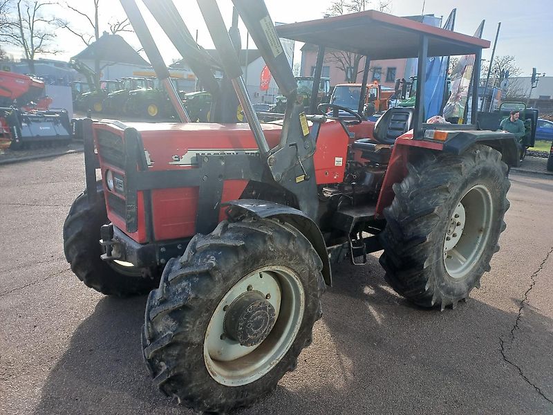 Massey Ferguson 273