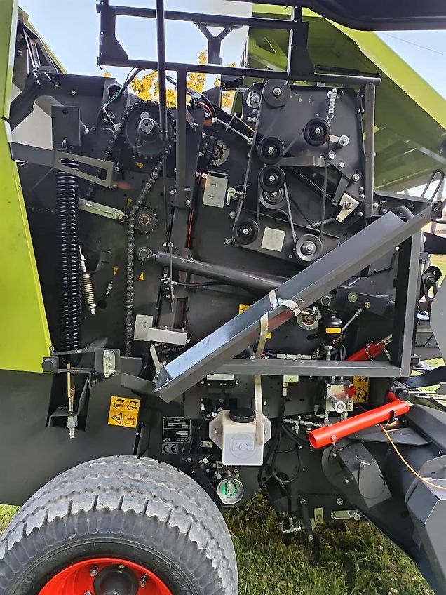 Claas Rollant 520 RC