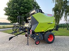 Claas Variant 585 RC PRO