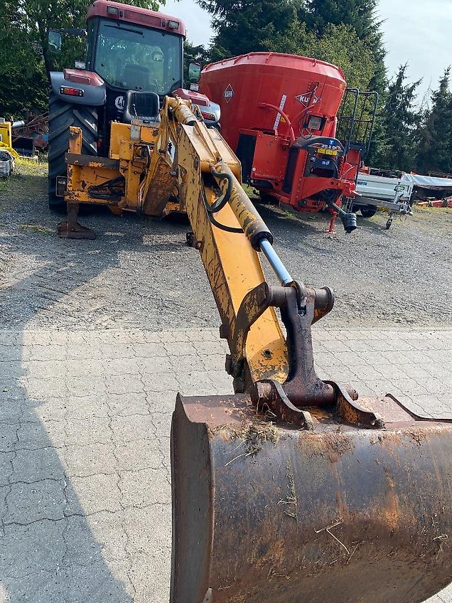 Schaeff Heckbagger HT 12