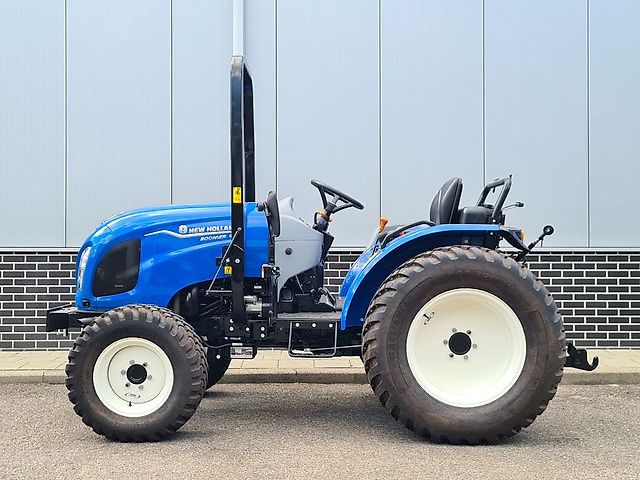New Holland BOOMER 45