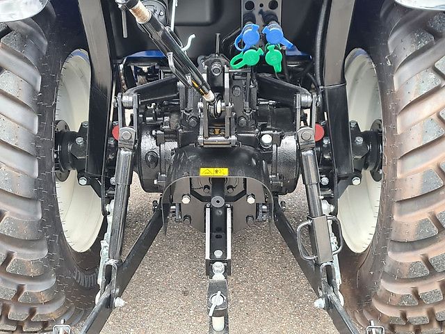 New Holland BOOMER 45