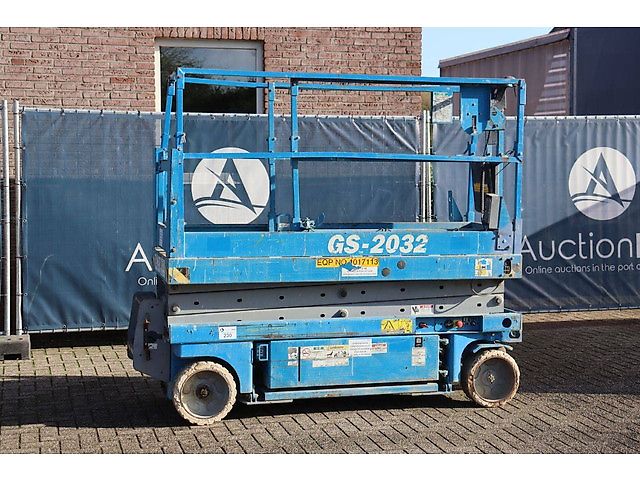 Genie GS-2032
