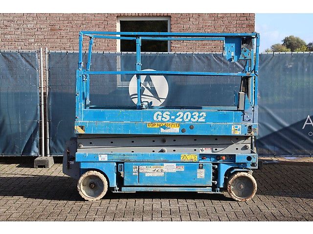 Genie GS-2032