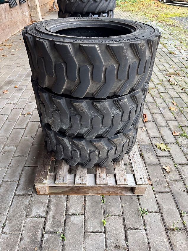 BKT 27x8.50-15 NHS SKID Power HD