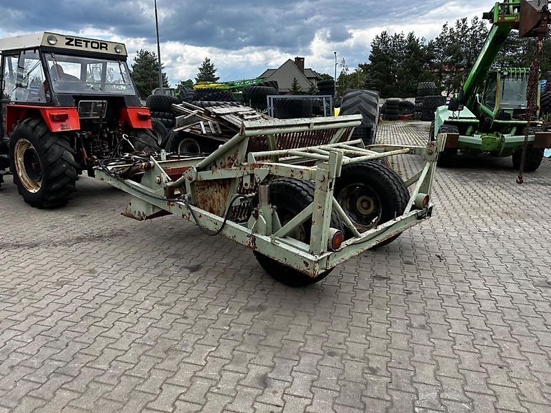 Fortschritt Steinsammelwagen