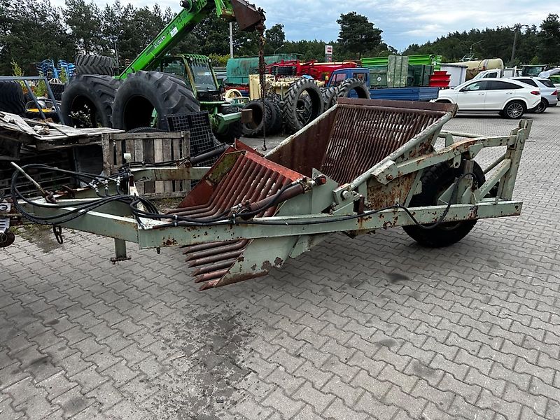 Fortschritt Steinsammelwagen