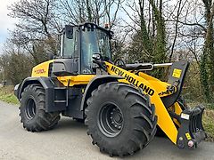 New Holland W170D Loading Shovel