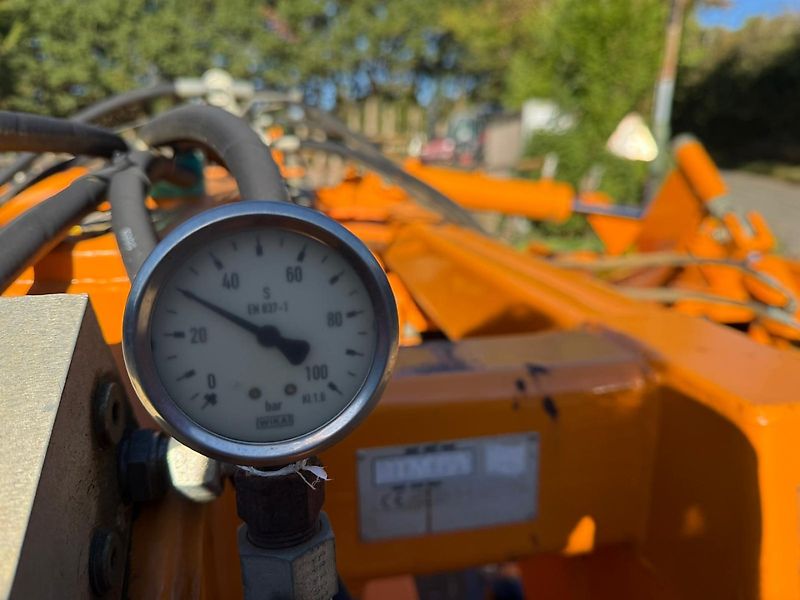 Simba X-Press Cultivator