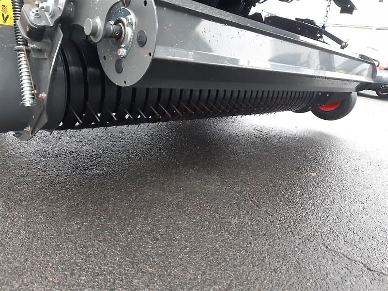 Claas PRESSE VARIANT 560 RC PRO