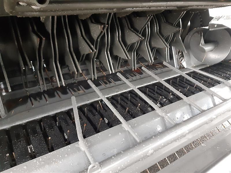 Claas PRESSE VARIANT 560 RC PRO