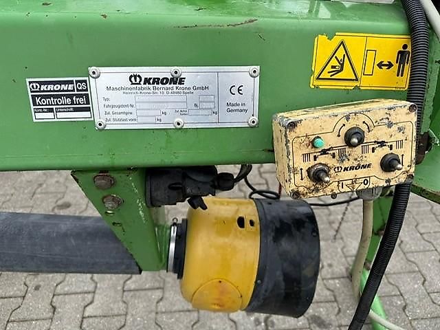 Krone Swadro 700