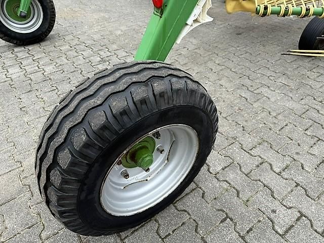 Krone Swadro 700