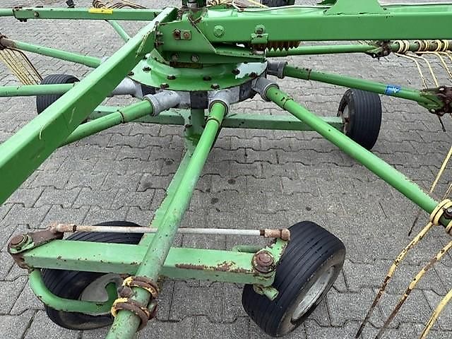 Krone Swadro 700