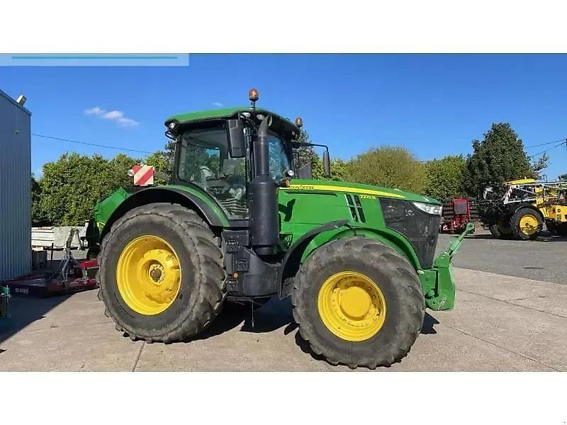 John Deere 7270r