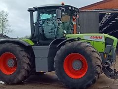 Claas XERION 3800 VC OHNE/WITHOUT Ad BLUE