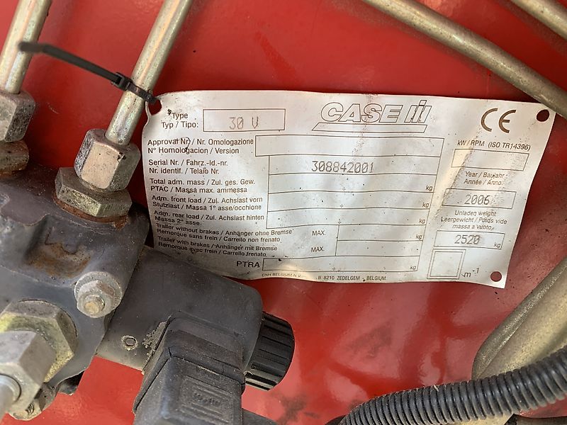 Case 2050 30ft Varifeed Header **Video Below**
