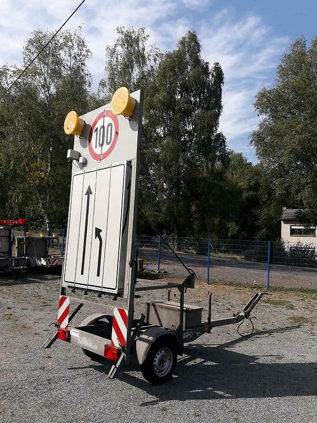 Nissen Verkehrsleittafel Verkehrssicherungsabhänger Horizont