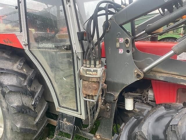 Massey Ferguson MF 380