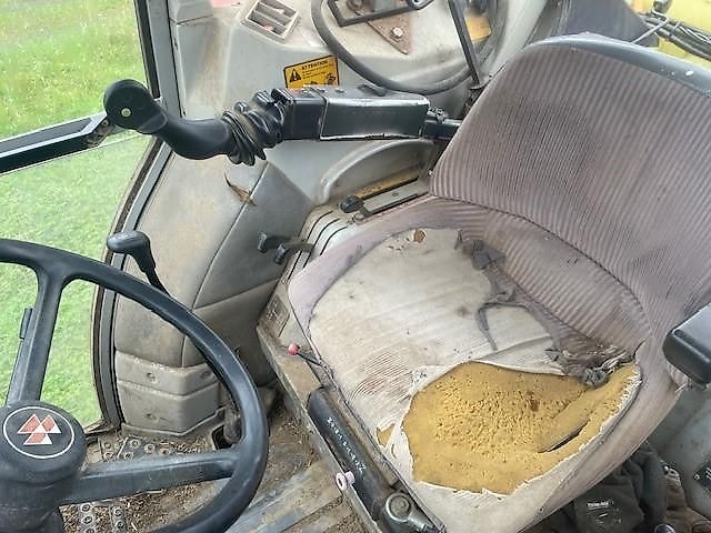 Massey Ferguson MF 380