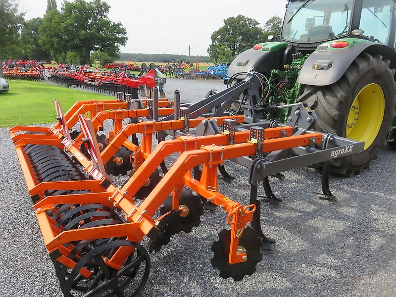 AgroXX TRIPLE-X 4.0-13 ZINKEN MULCHGRUBBER PREMIUM MIT DACHRINGWALZE--