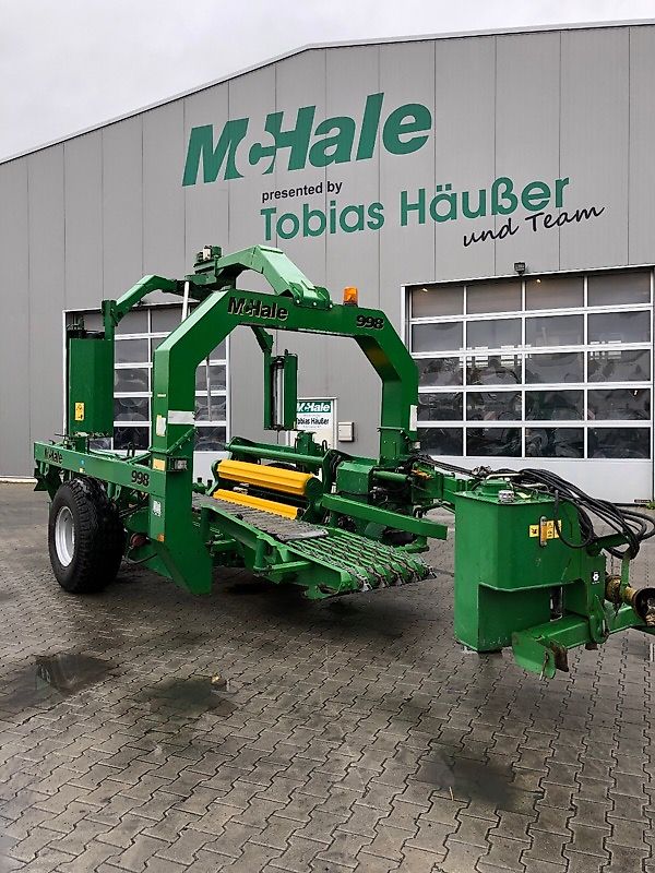 McHale 998 Vierkantballen-Wickler