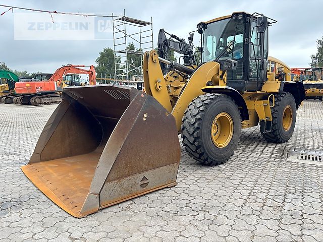 Caterpillar 926M