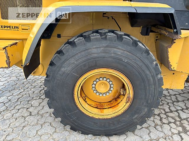Caterpillar 926M